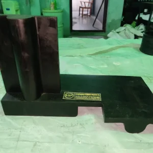 Special Corner seal for radial gate
